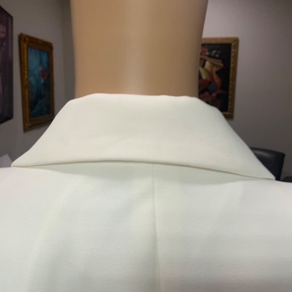 Feather Cuff Accents Gibson Latimer NWT Cream/white Evening Women’s Jack… - Picture 3 of 13